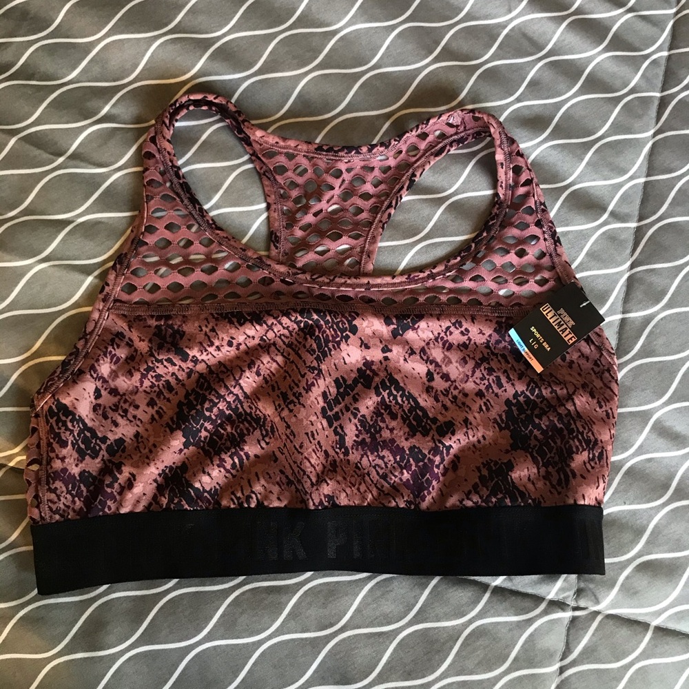 PINK Ultimate Sports Bra